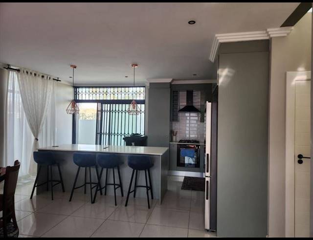 3 BEDROOM TOWNHOUSE FOR SALE IN RYNFIELD